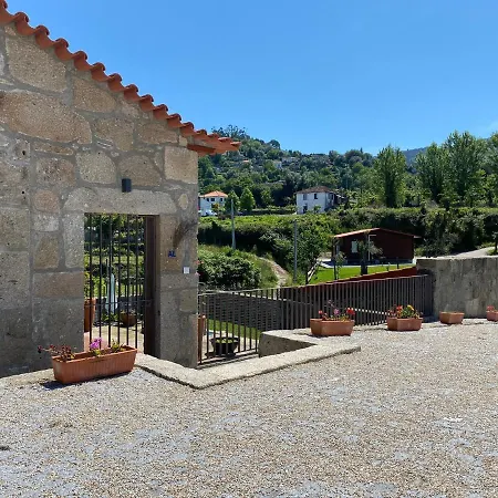 Mariana's Heartmade House * Caldelas