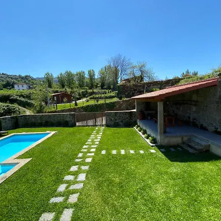 Mariana's Heartmade House * Caldelas