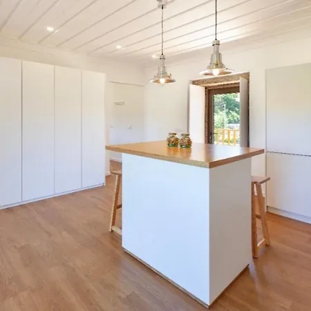 Mariana's Heartmade House בית כפרי *