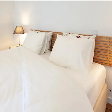 Mariana's Heartmade House * קאלדלאס