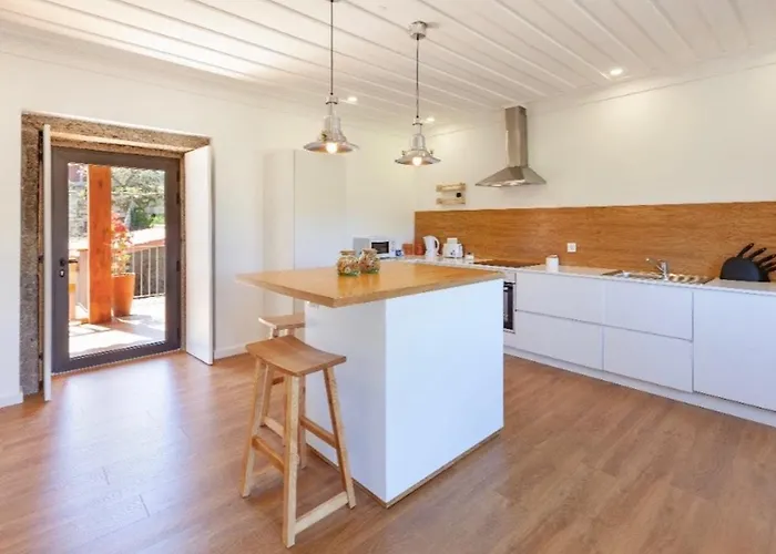 Gospodarstwo wiejskie Mariana's Heartmade House Caldelas